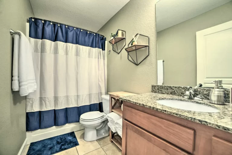 Bathroom No 1