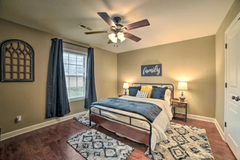 Bedroom No 1 - 2